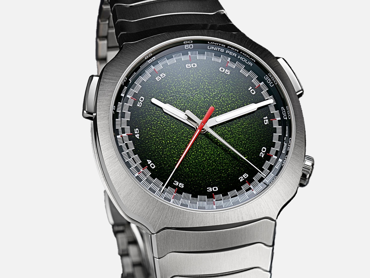 H moser cie streamliner flyback chronograph automatic in matrix green fumé