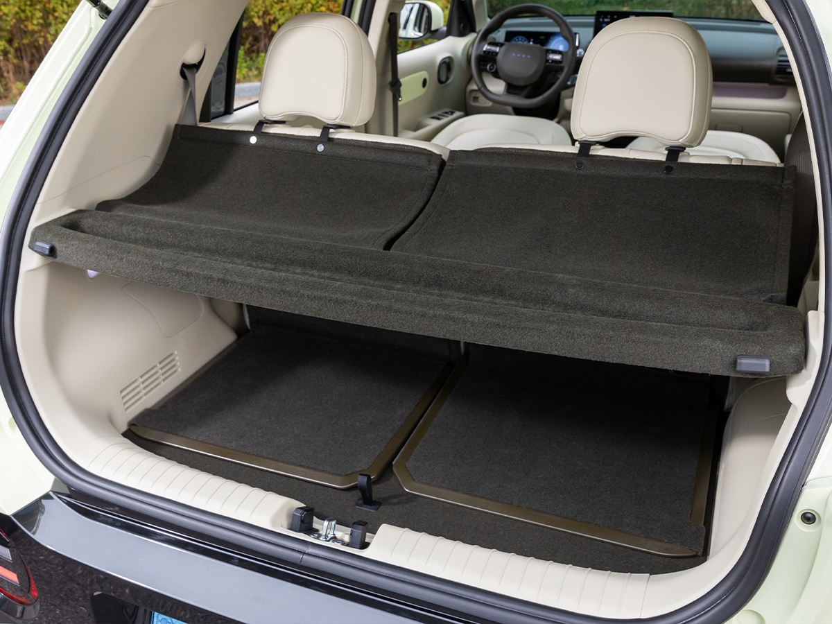Hyundai inster interior 1