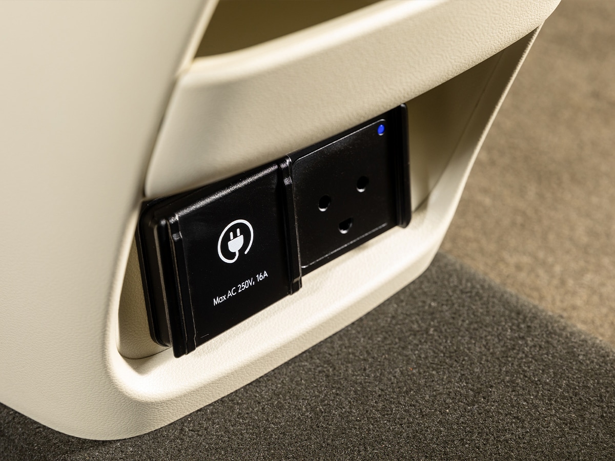 Hyundai inster interior 3