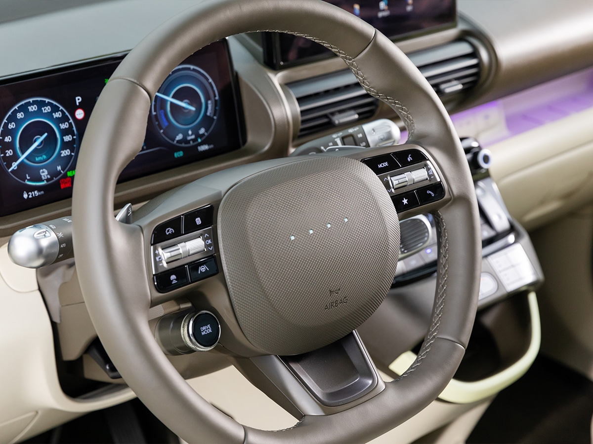Hyundai inster interior 4