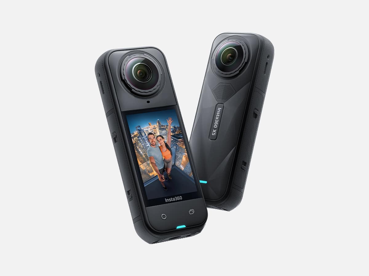 Insta360 x5 front and back