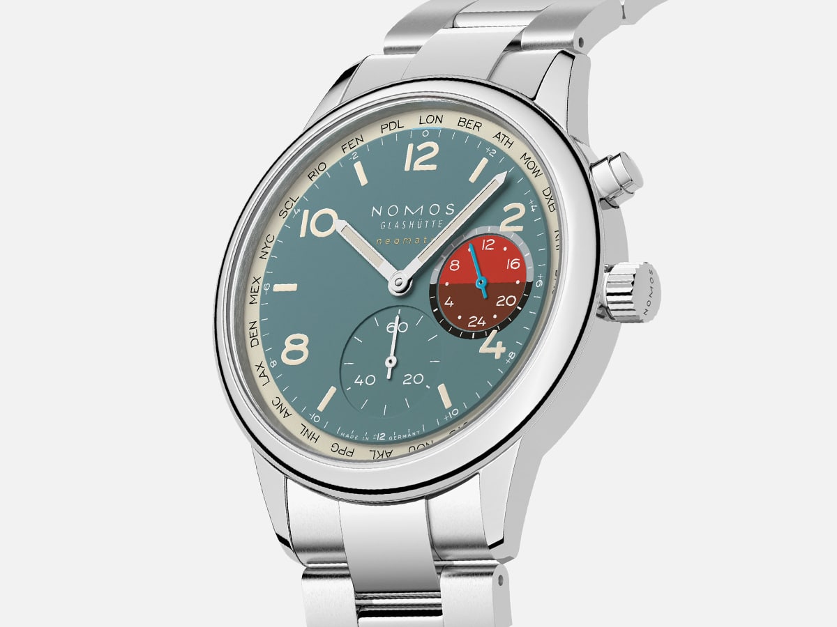 Nomos club sport neomatik worldtimer