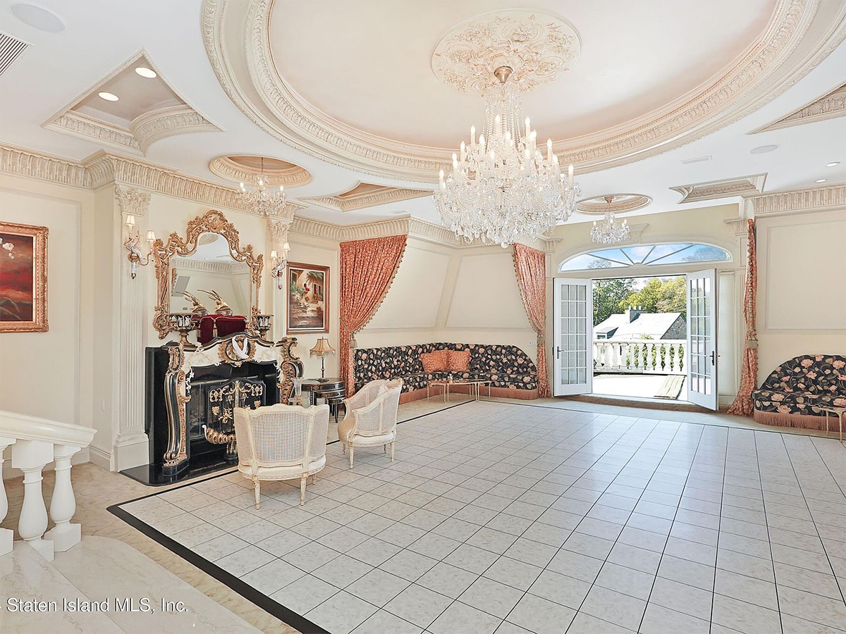 Paul castellano mega mansion 2