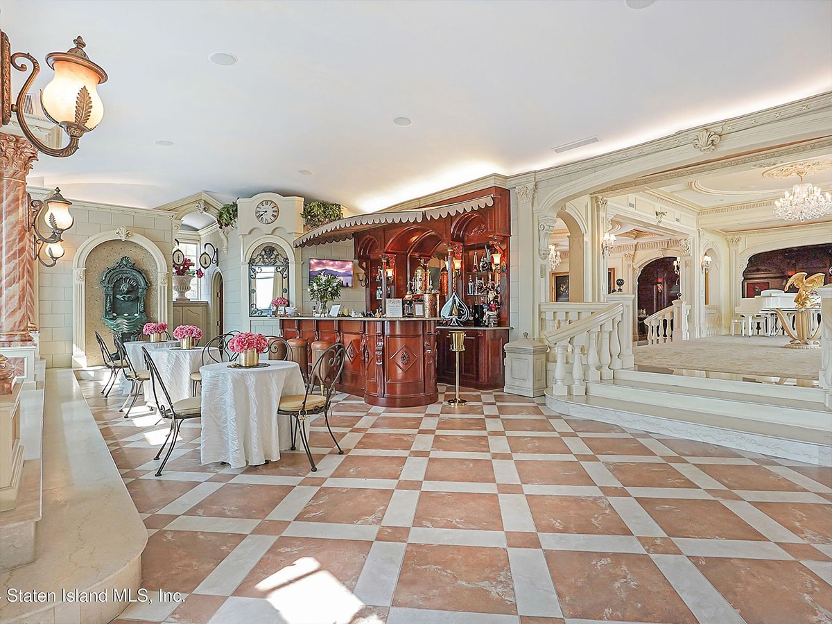 Paul castellano mega mansion dining room