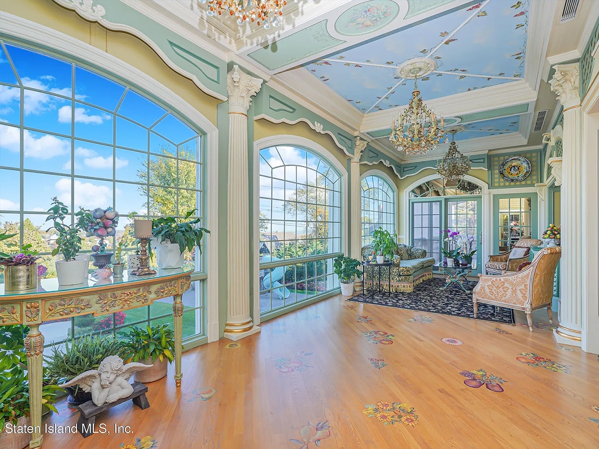 Paul castellano mega mansion solarium 2