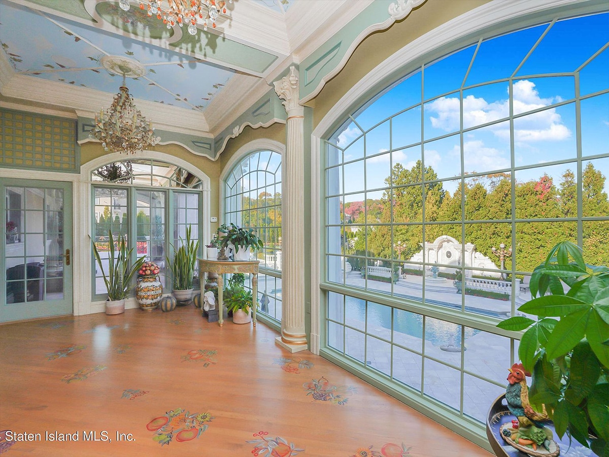 Paul castellano mega mansion solarium 3