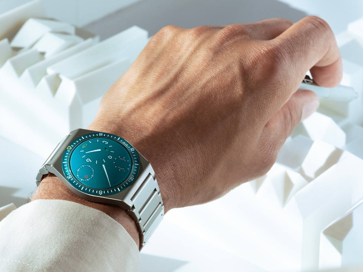 Ressence type 7 2