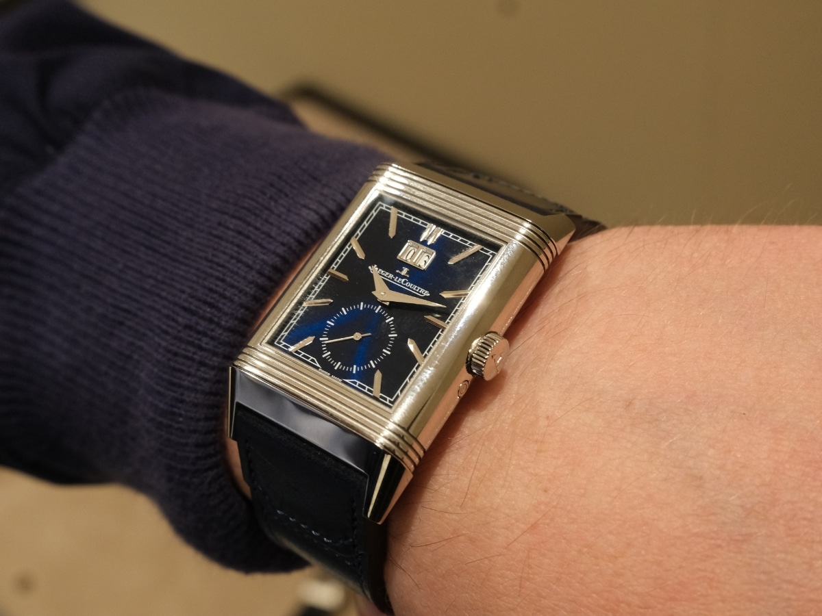 Reverso tribute geographic front