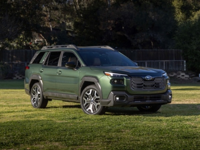 2026 Subaru Outback Revealed, Boxy SUV Ready to Take On Hyundai Santa Fe