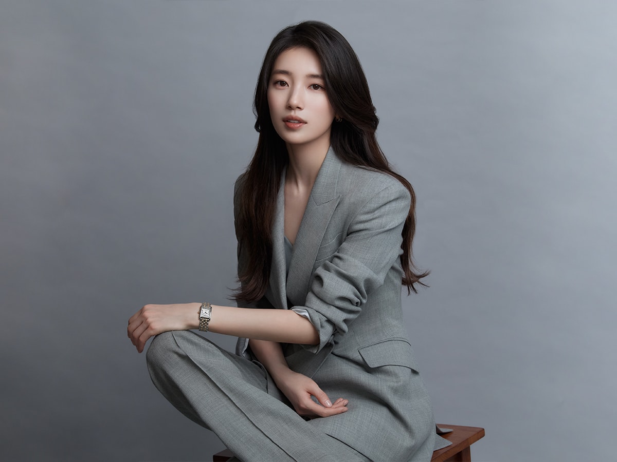 Longines ambassador Suzy wearing the new Longines Mini Dolcevita | Image: Supplied
