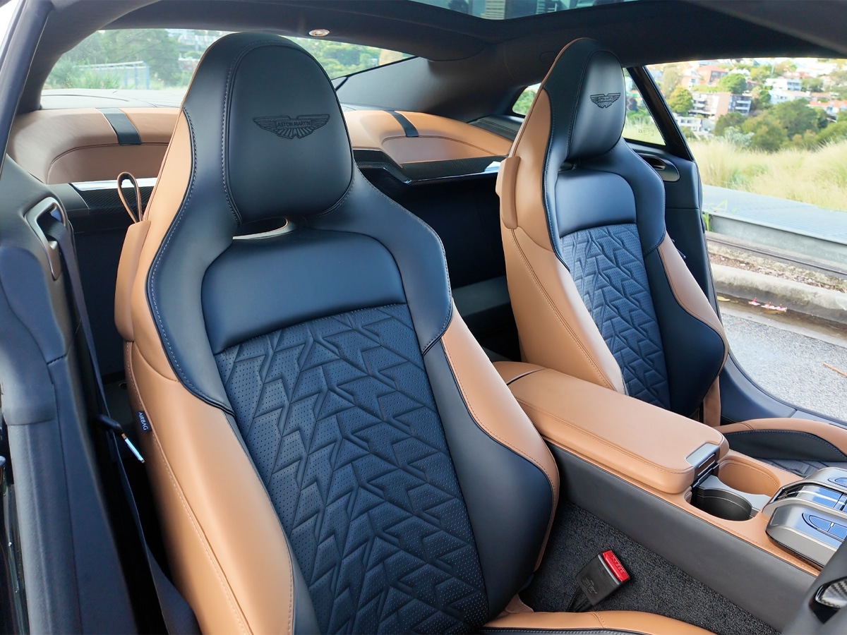 2025 aston martin vanquish interior 1