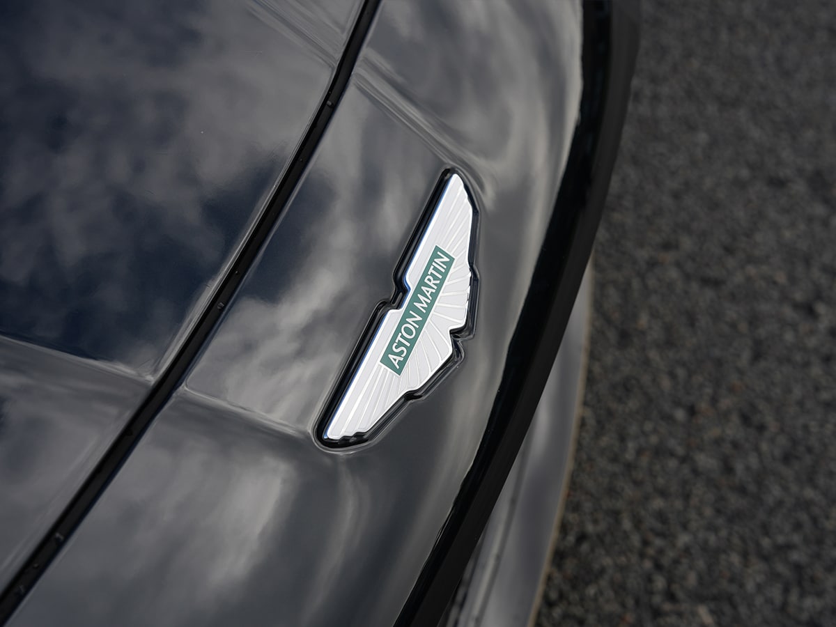 2025 aston martin vanquish badge up close