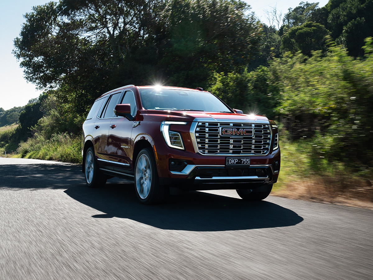 Gmc yukon denali feature