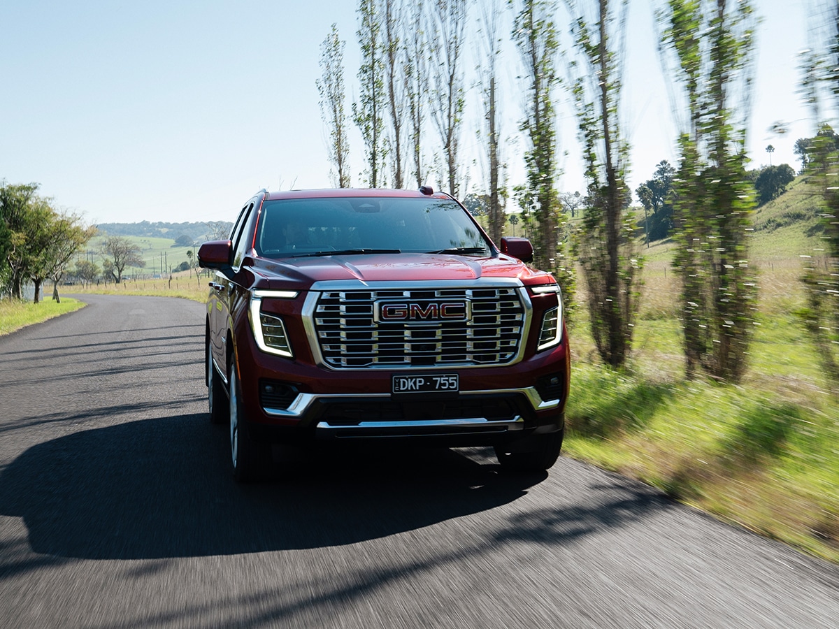Gmc yukon denali on road 4