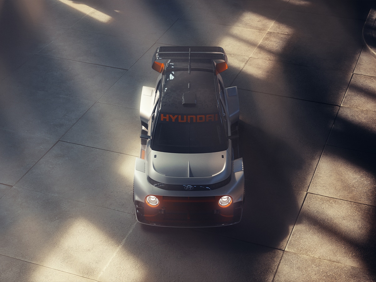 Hyundai INSTEROID Concept Car Unveiled - Man of Many