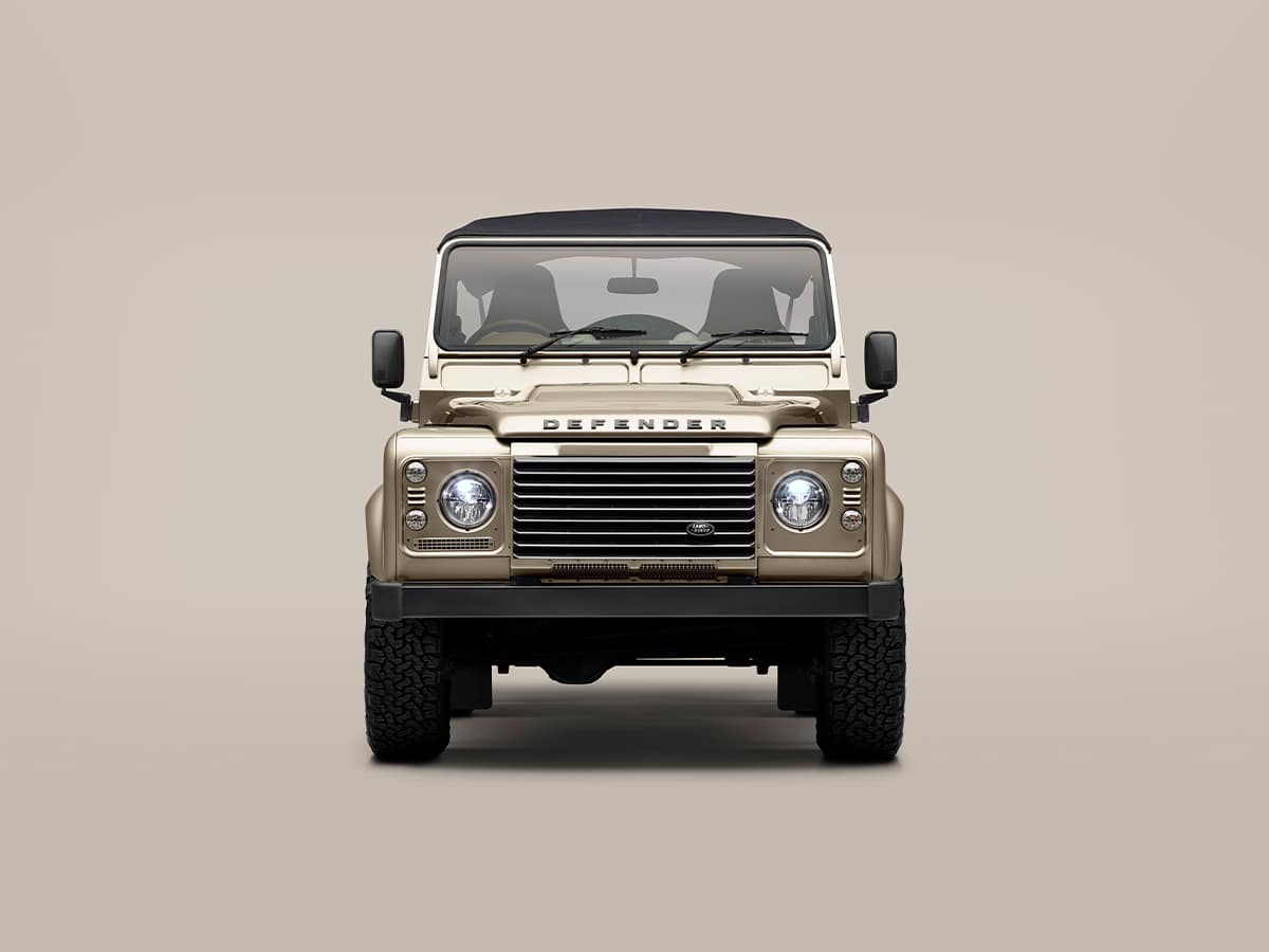 Land Rover Classic Defender Soft Top V8