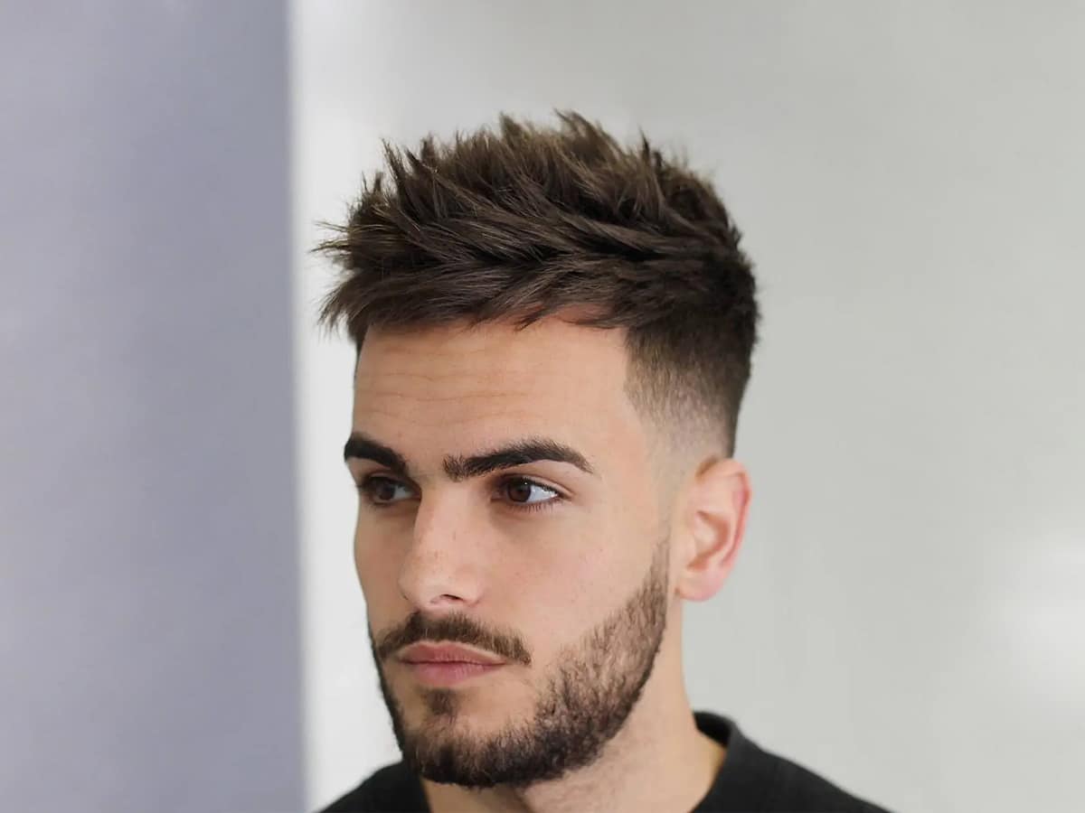 Short Textured Hairstyle for Men wth Large Foreheads | Image: The Barber Hub