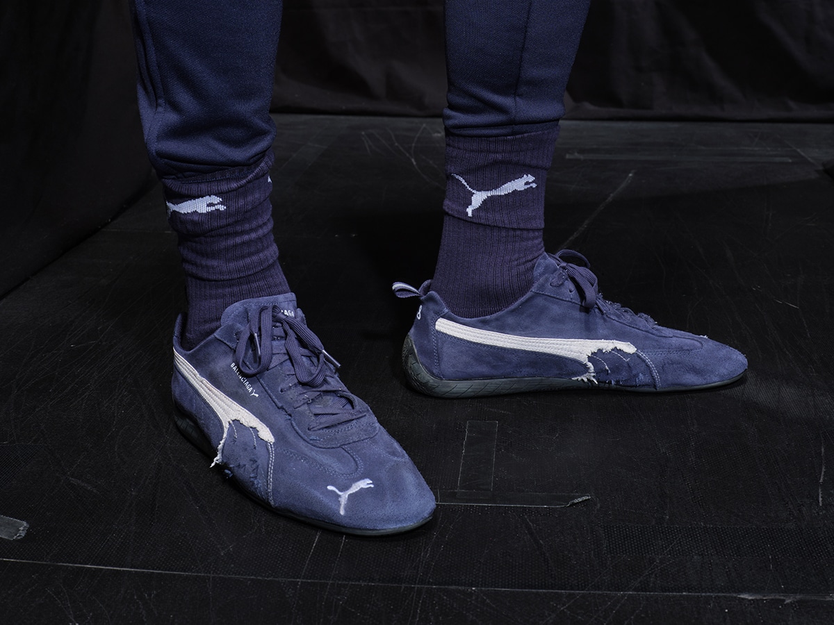 Balenciaga x puma speedcat in navy