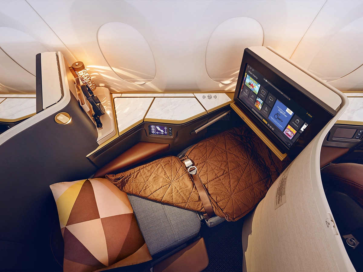 Etihad airways a350 1000 interior business class doors
