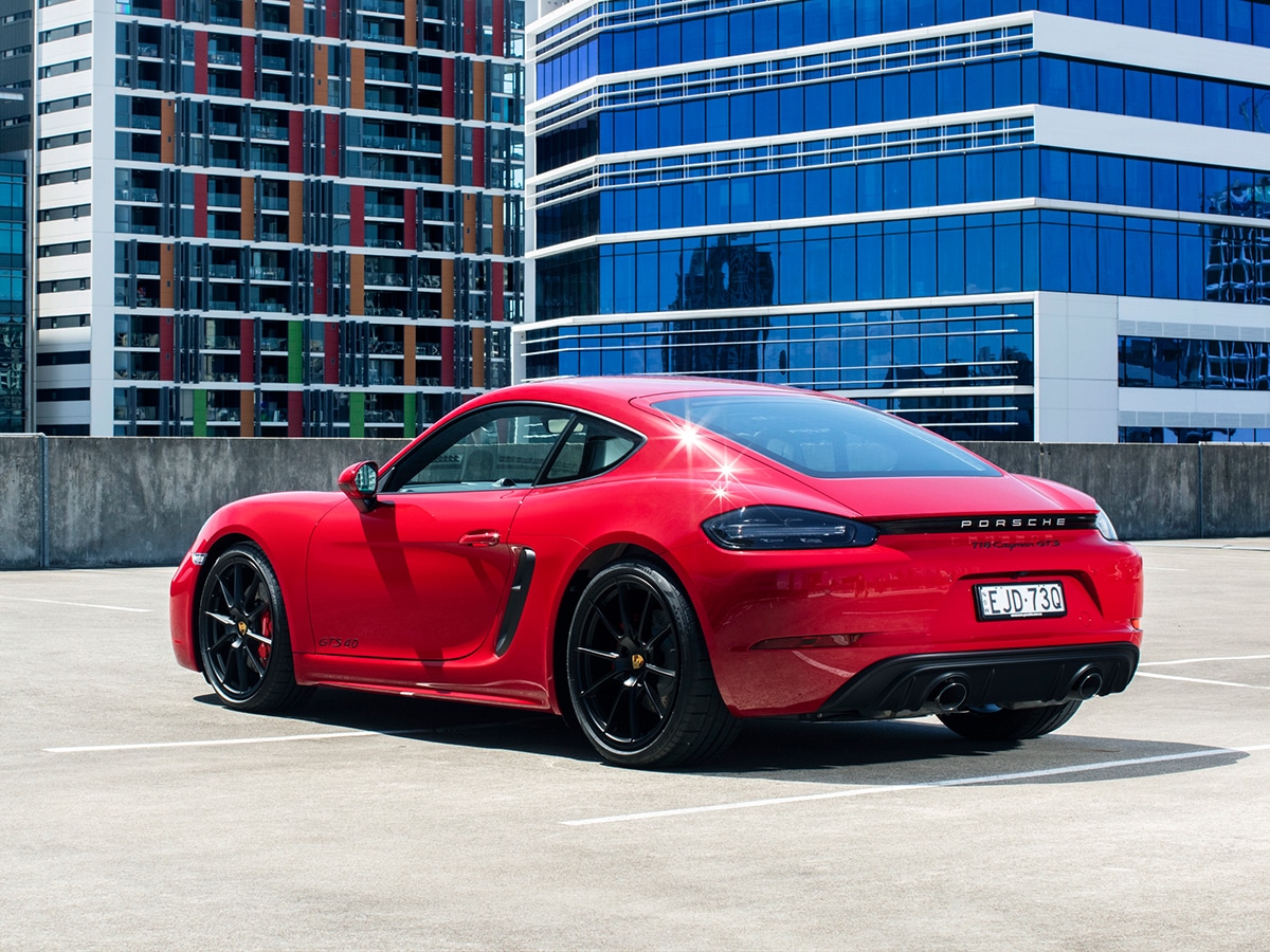 Porsche 718 cayman gts 4 0 rear end