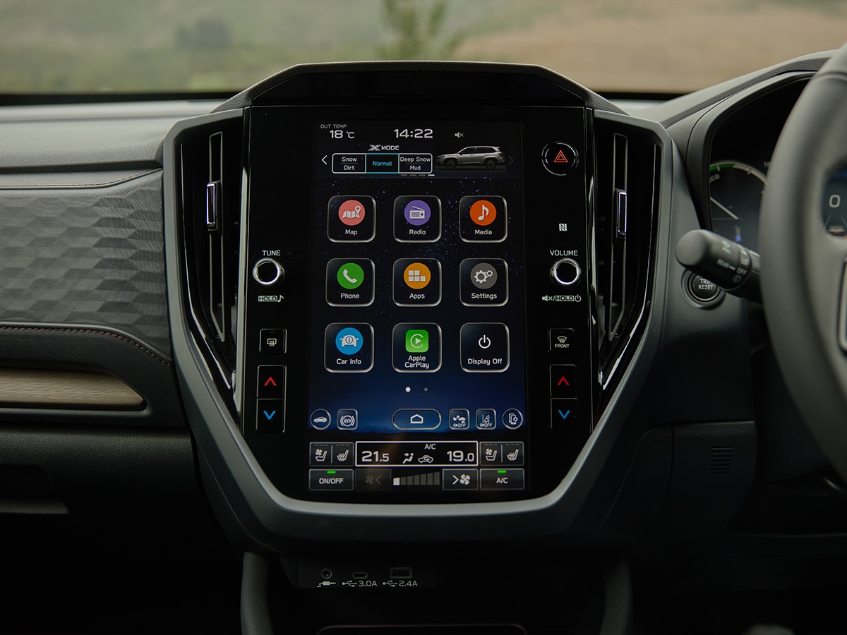 2026 subaru forester hybrid touring infotainment screen
