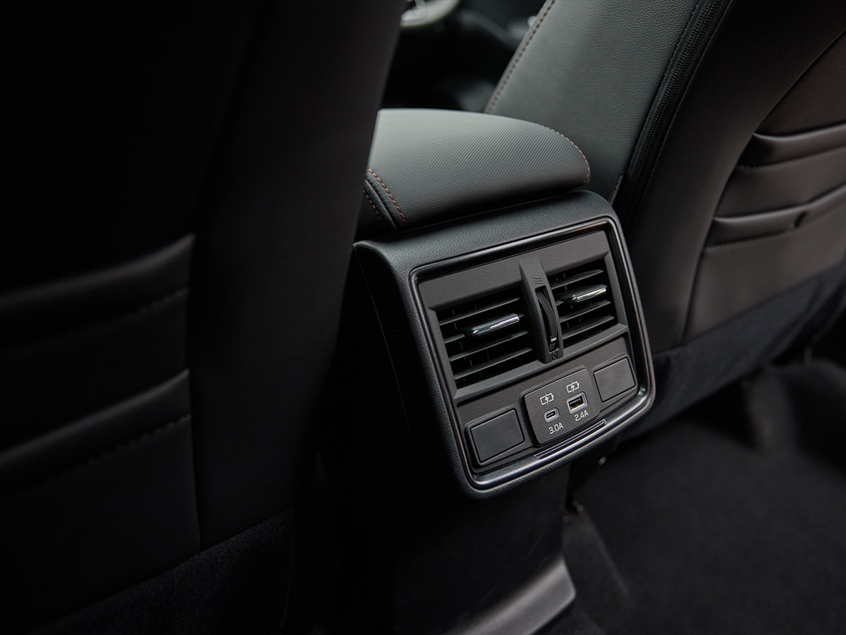 2026 subaru forester hybrid touring rear usb ports