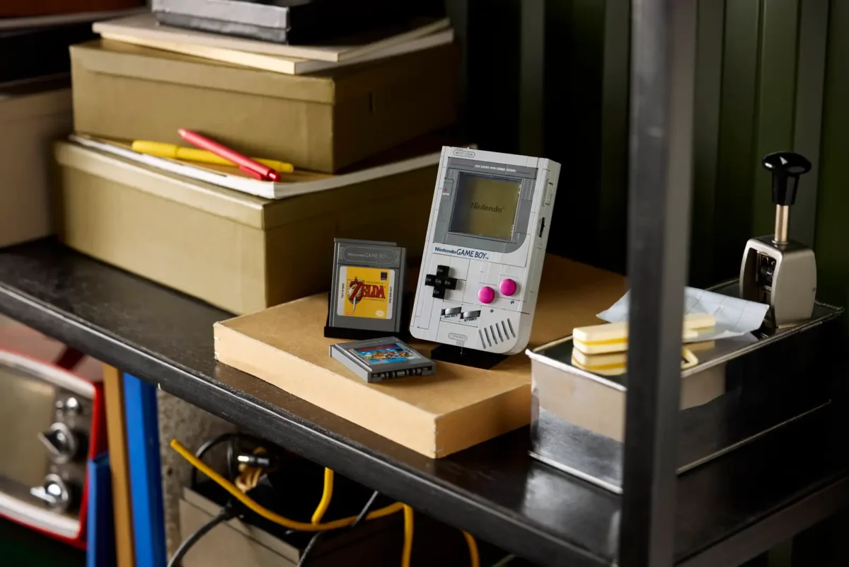 Lego's Game Boy Throwback | Image: Lego