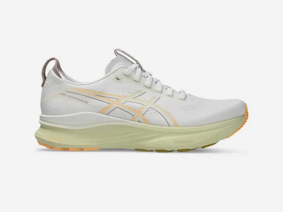 ASICS GEL-KAYANO 32 | Image: ASICS