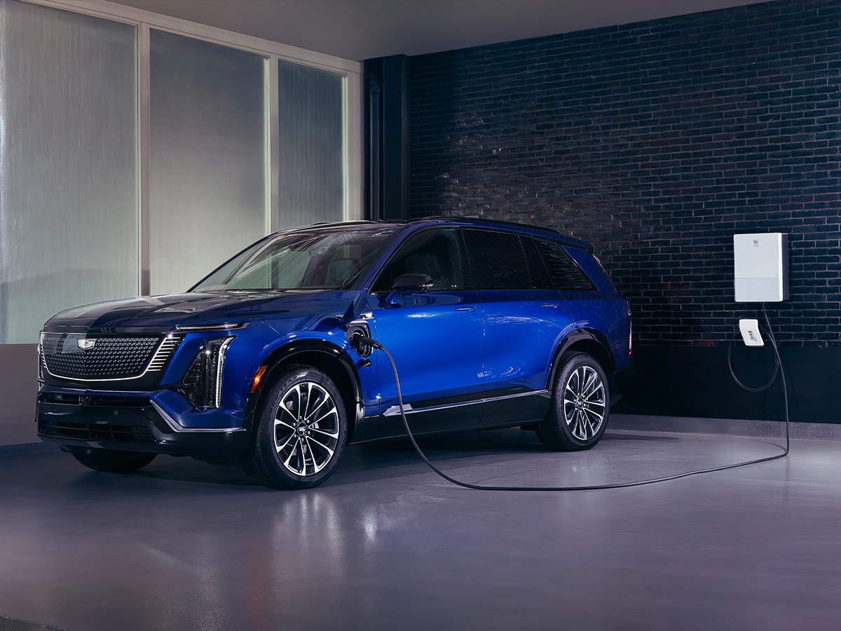 Cadillac vistiq charging 2