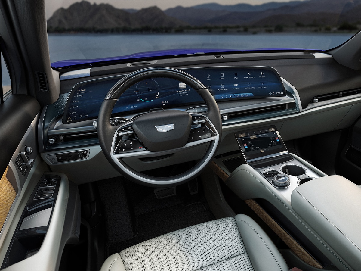 Cadillac vistiq interior