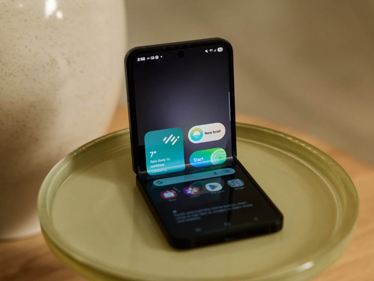 Samsung galaxy z flip7 fe