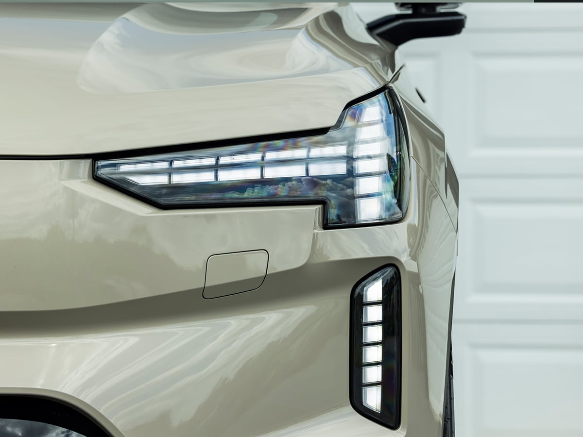 Volvo ex90 13