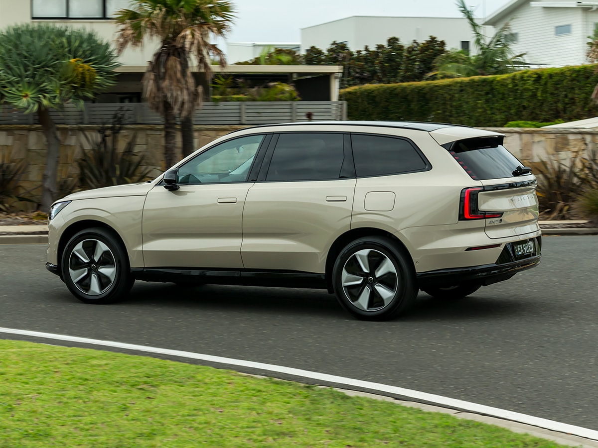 Volvo ex90 3