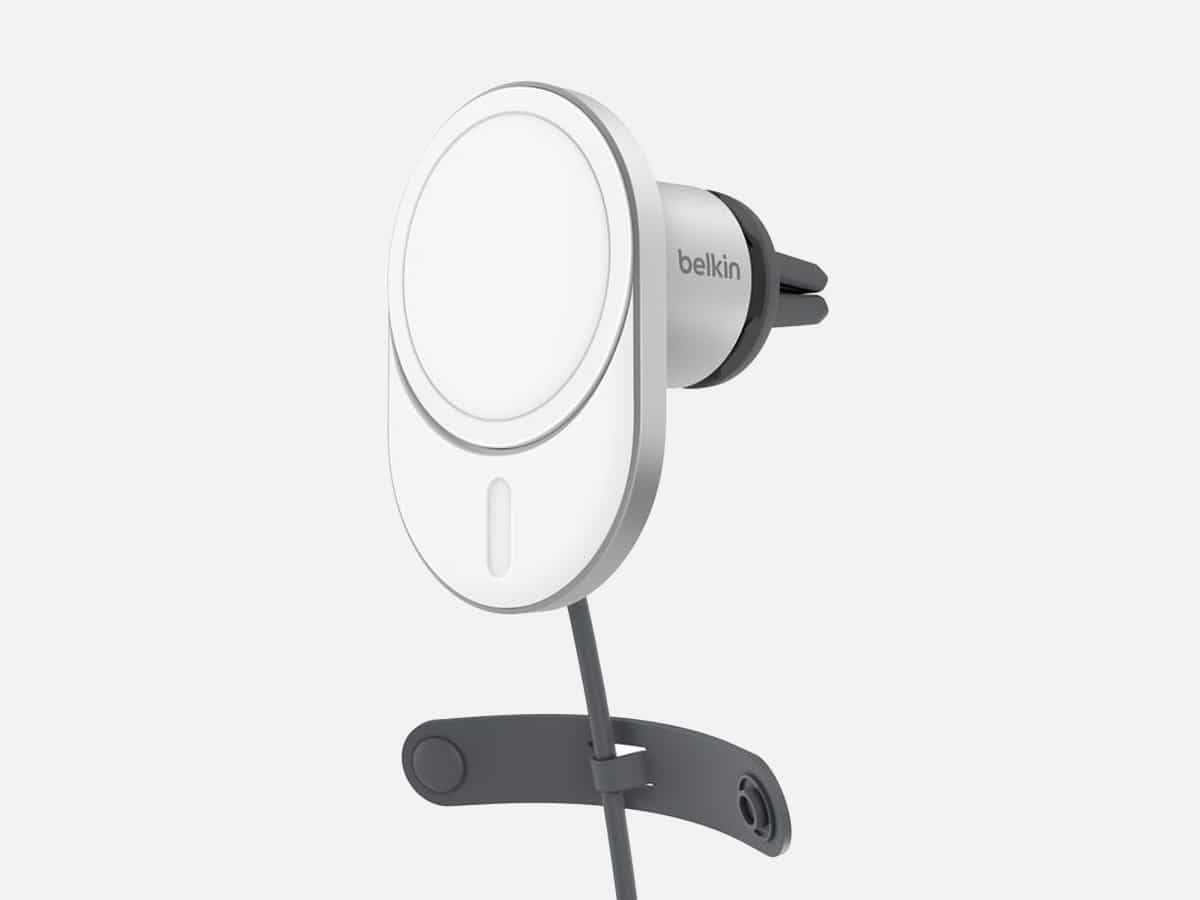 Belkin boostcharge pro magnetic wireless car charger with qi2 15w