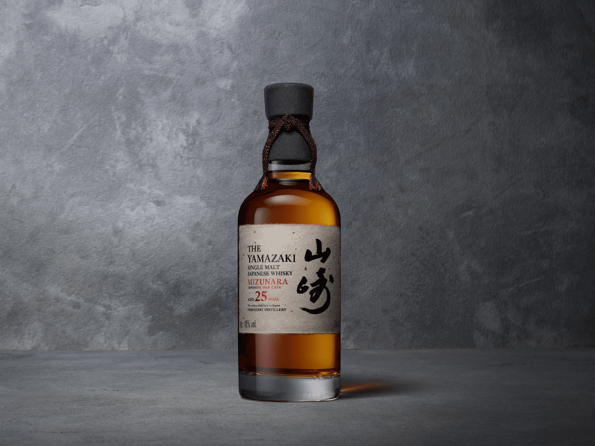 Yamazaki 25 Years Old Mizunara Is a Masterclass in Perfection