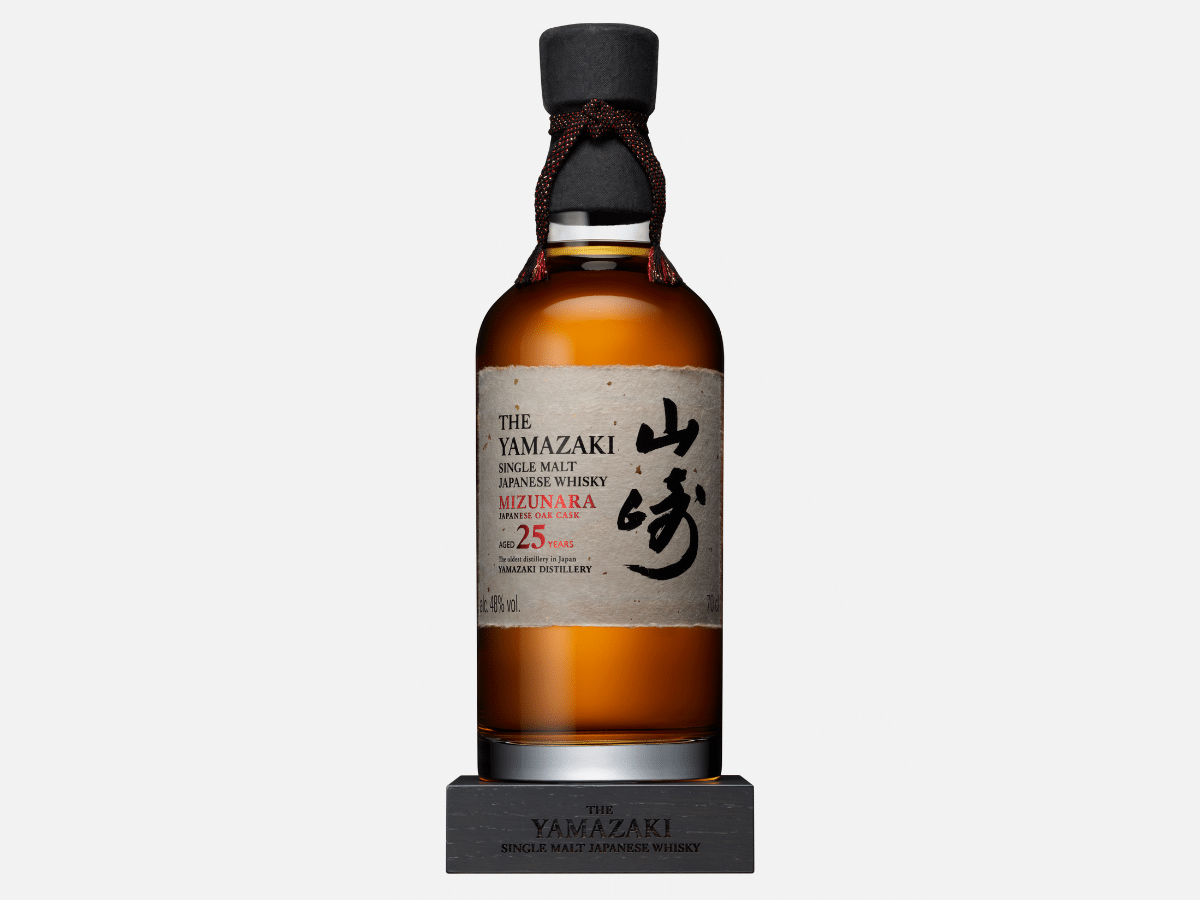 Yamazaki 25 Years Old Mizunara | Image: House of Suntory