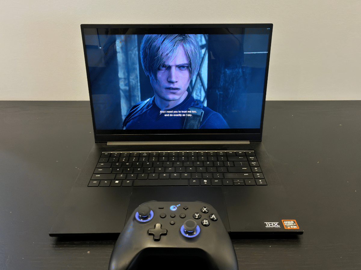 Resident Evil 4 on Razer Blade 16''