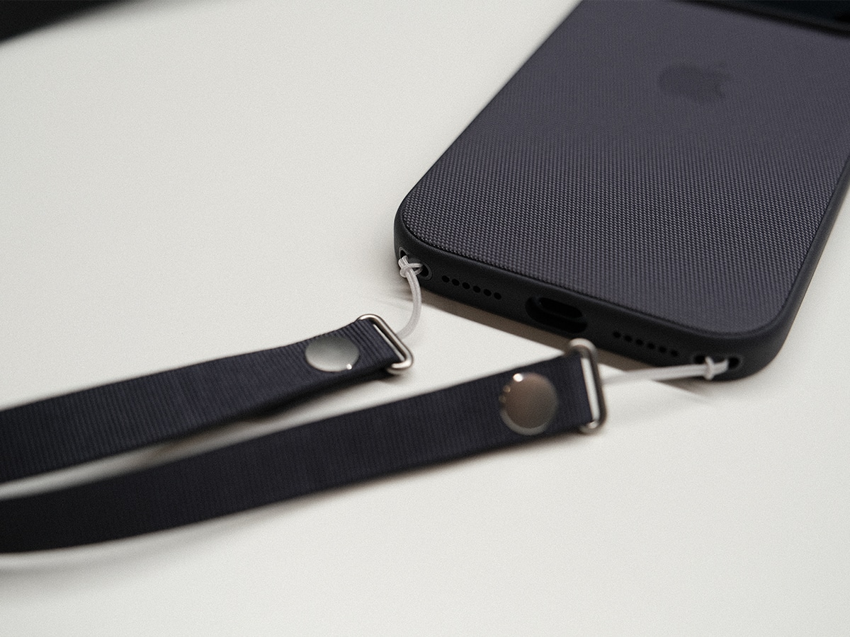 Apple crossbody strap close up of hardware