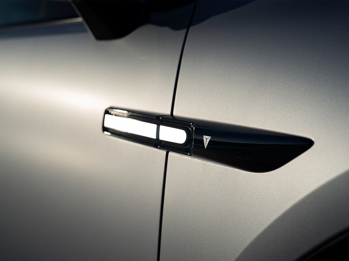 Deepal e07 side light