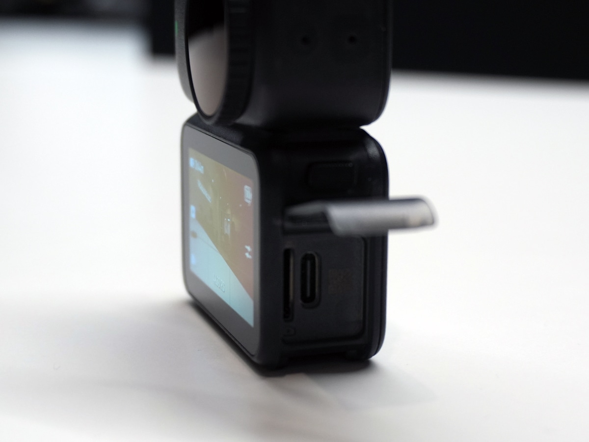 Dji osmo nano charging port