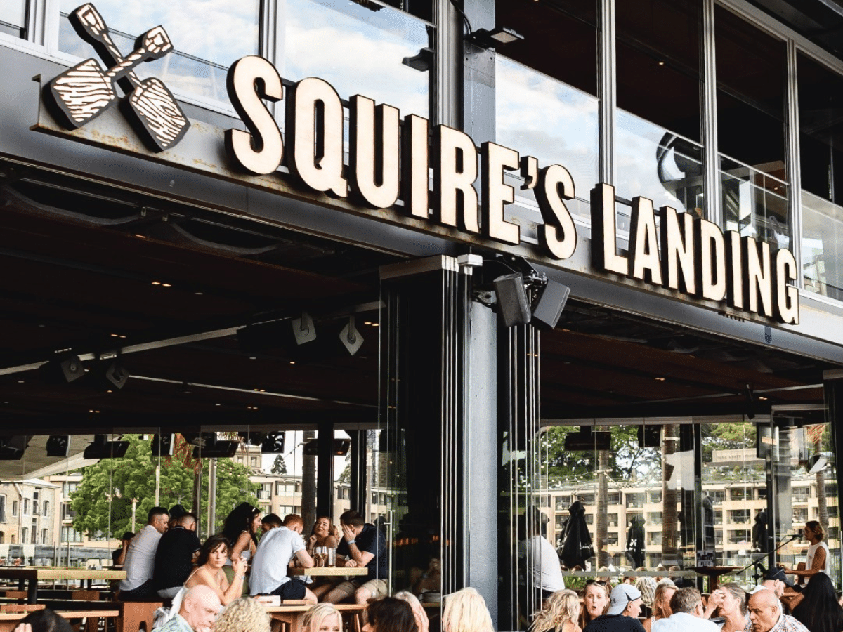 The Squire's Landing
