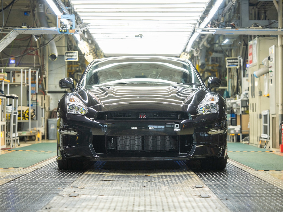 Final r35 nissan gt r feature