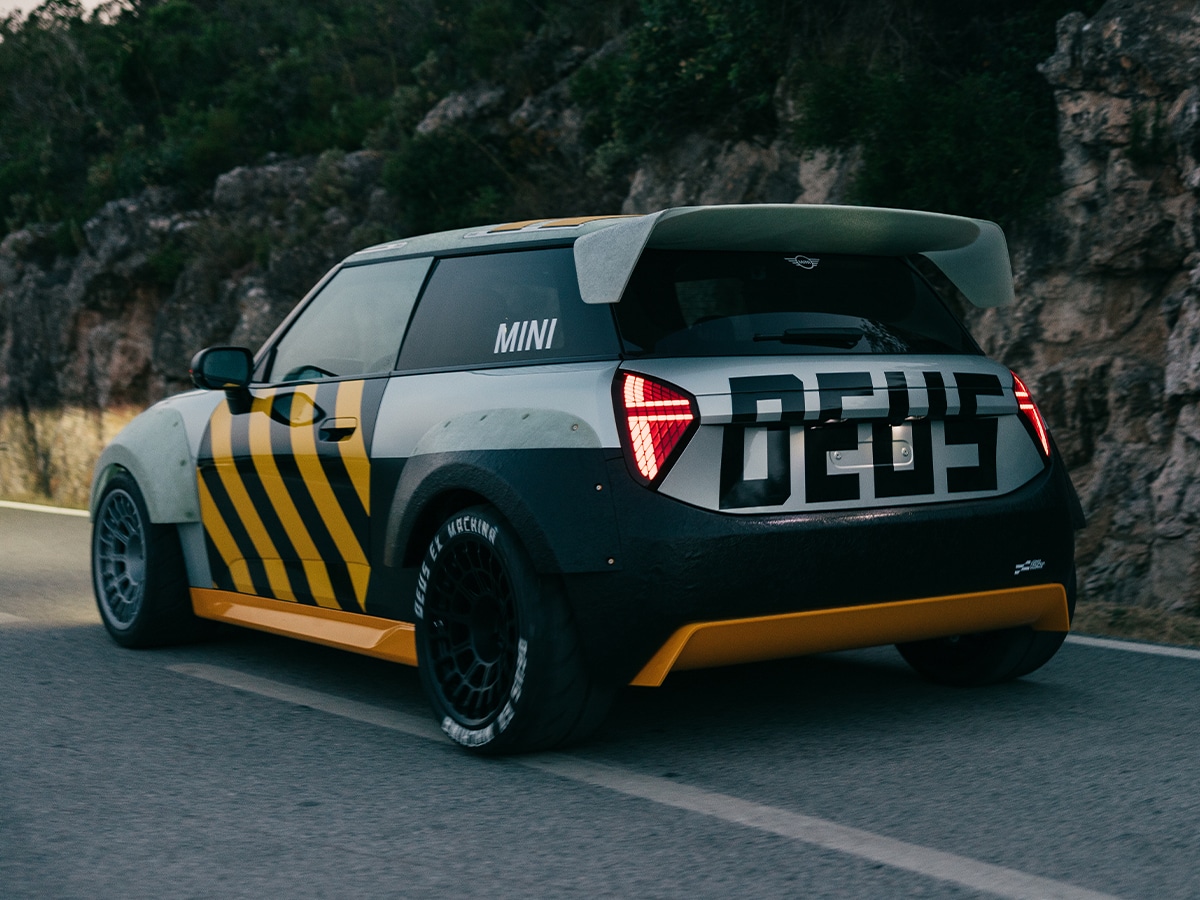 Mini jcw and deus ex machina the skeg rear end