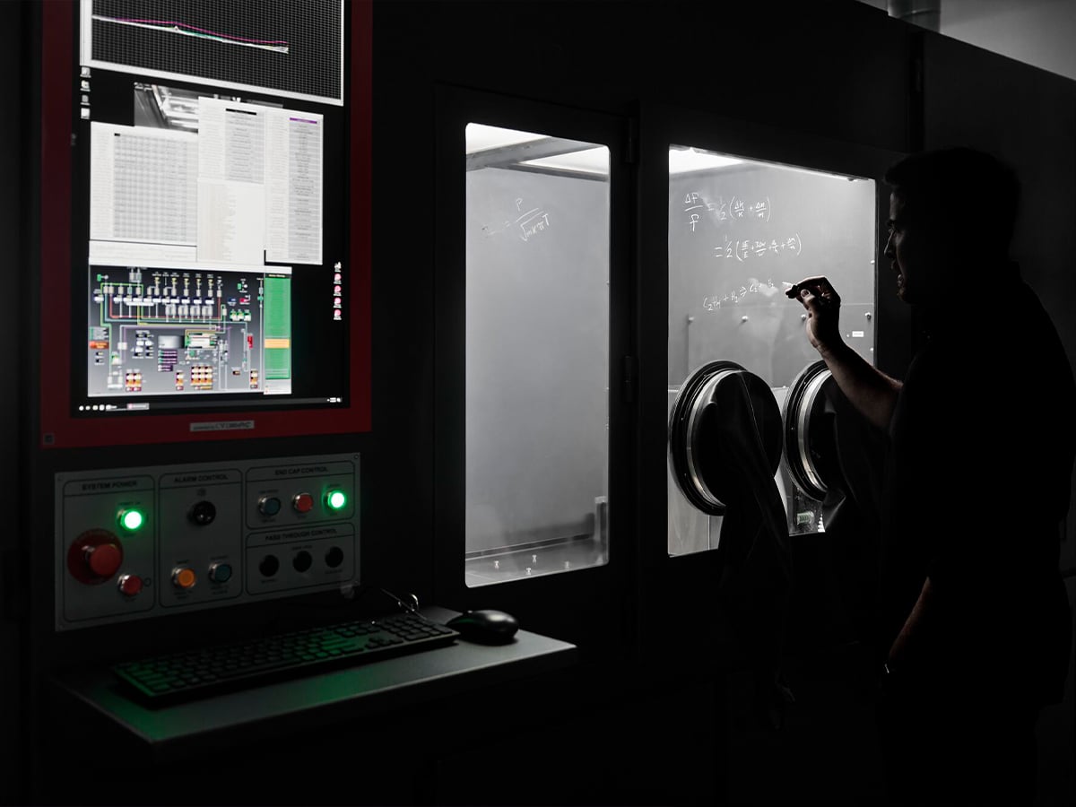Technicians at the TAG Heuer LAB | Image: TAG Hruer