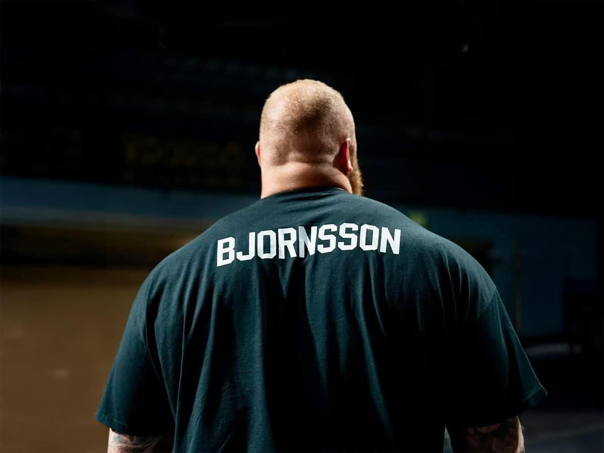 Icelandic strongman Hafthor Bjornsson breaks world deadlift record | Image: Mutant World Deadlift CompetitionInstagram