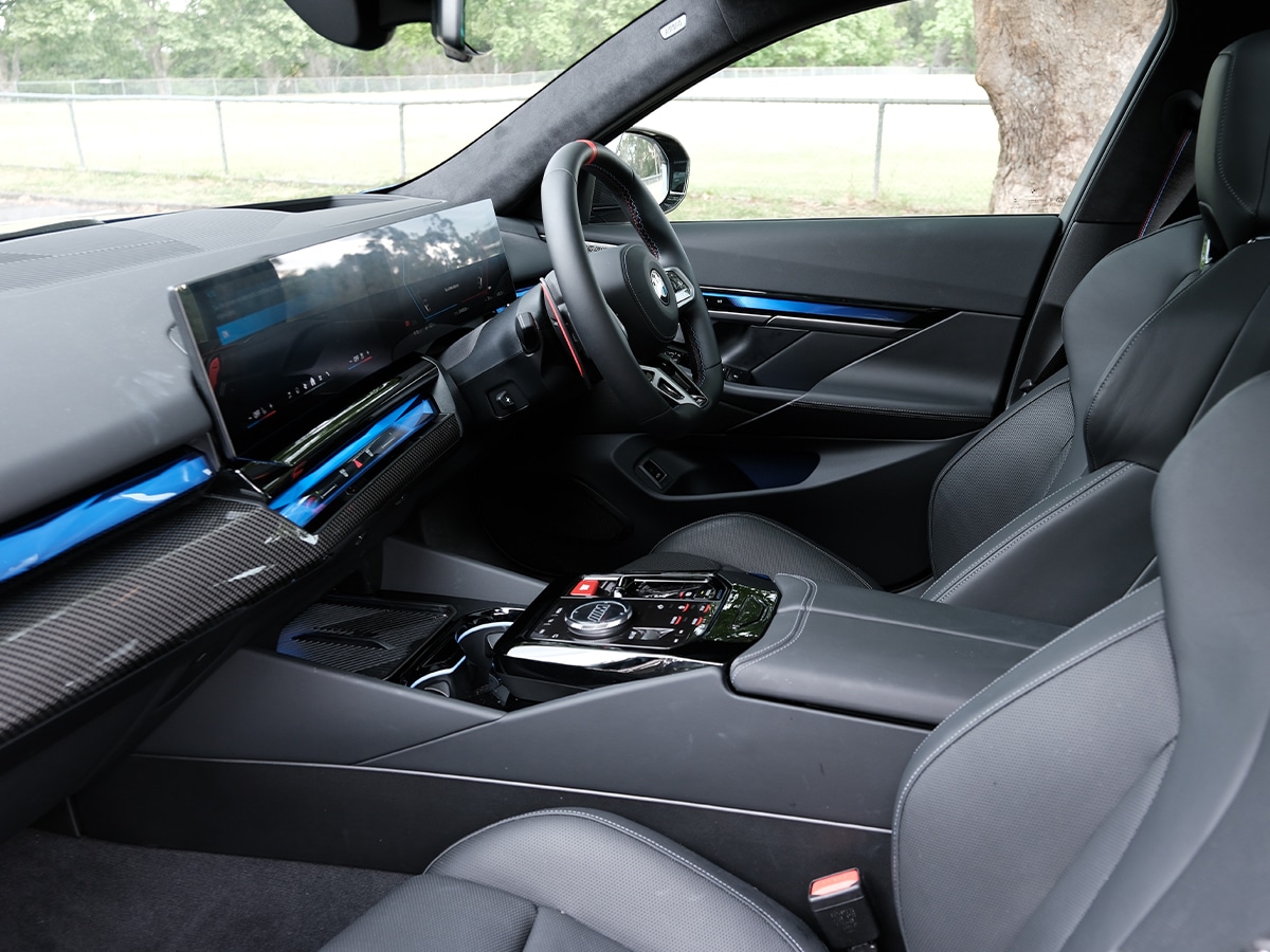 2025 bmw m5 touring review 3