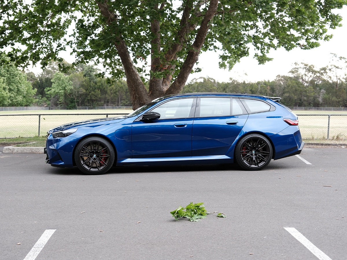 2025 bmw m5 touring review 5