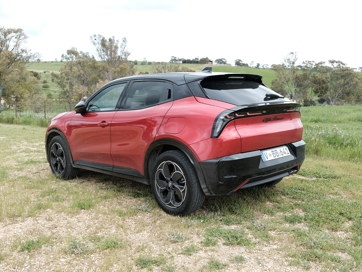 2026 alfa romeo junior rear three quarter