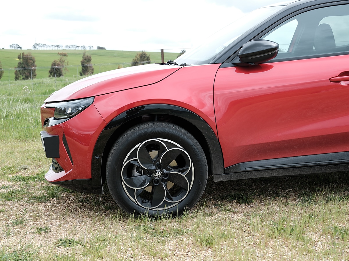 2026 alfa romeo junior wheel