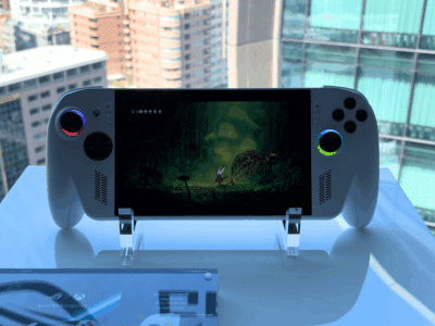 Hands-On: ASUS' new Xbox Handhelds Are Pretty Comfy